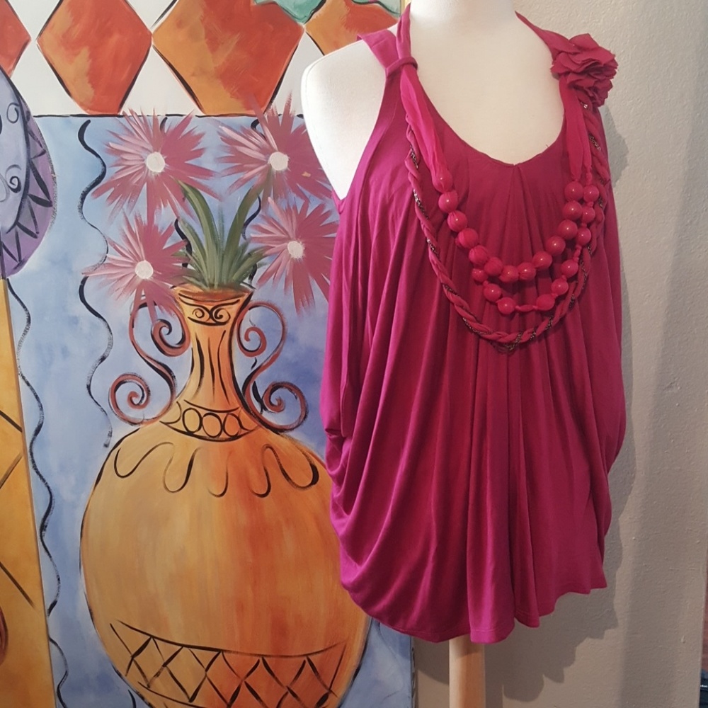 Beautiful flowing tank top